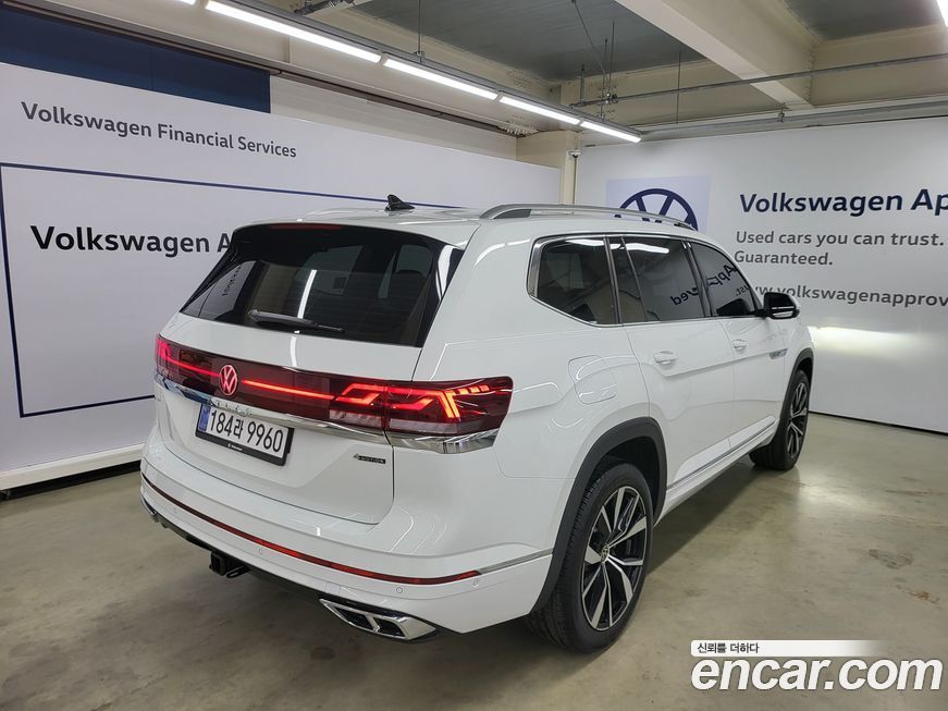 Volkswagen Atlas 2.0 TSI R-LINE 6-Seater, 2025