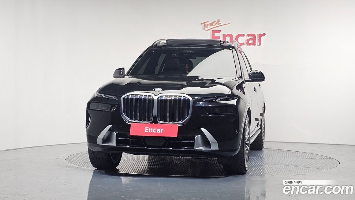 BMW X7 xDrive 40i Design Pure Excellence 6-Seater, 2024