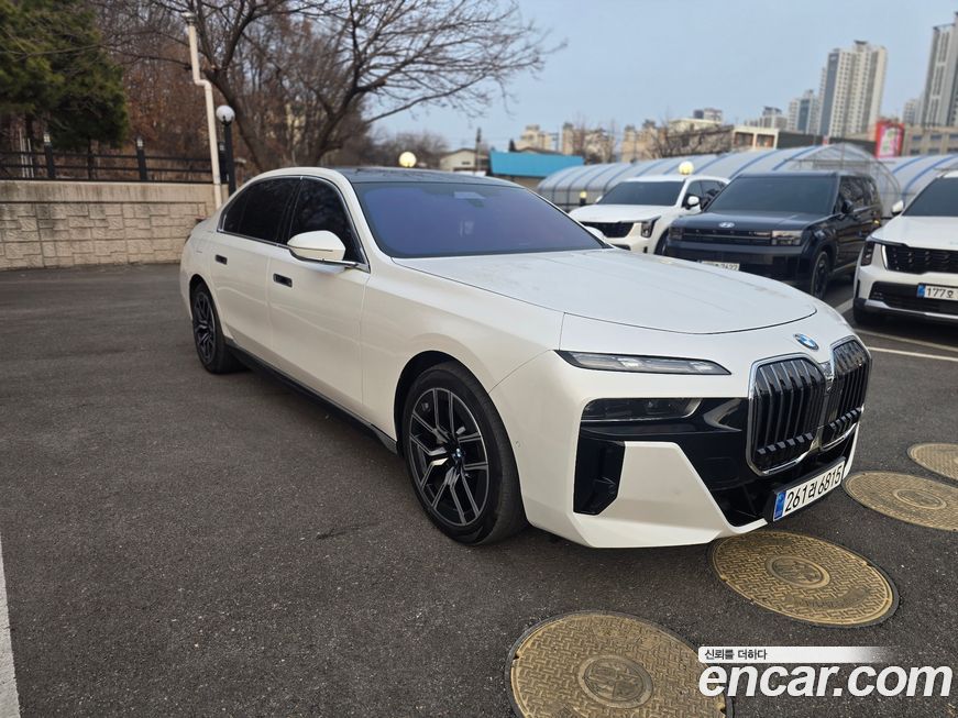 BMW 7-Series 740i xDrive M Sport, 2024
