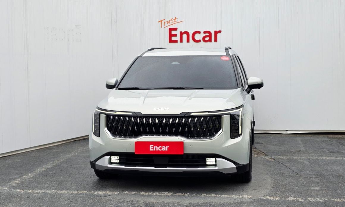 Kia Carnival 9-Seater Prestige, 2025