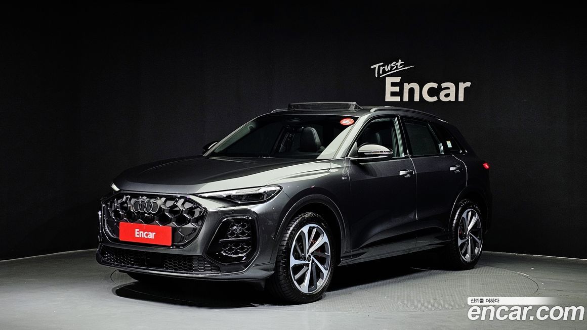 Audi Q5 40 TDI Quattro S Line, 2025