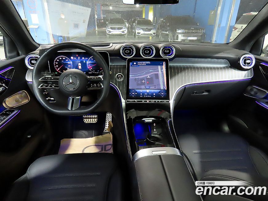 Mercedes-Benz GLC-Class GLC300 4MATIC Coupe, 2025