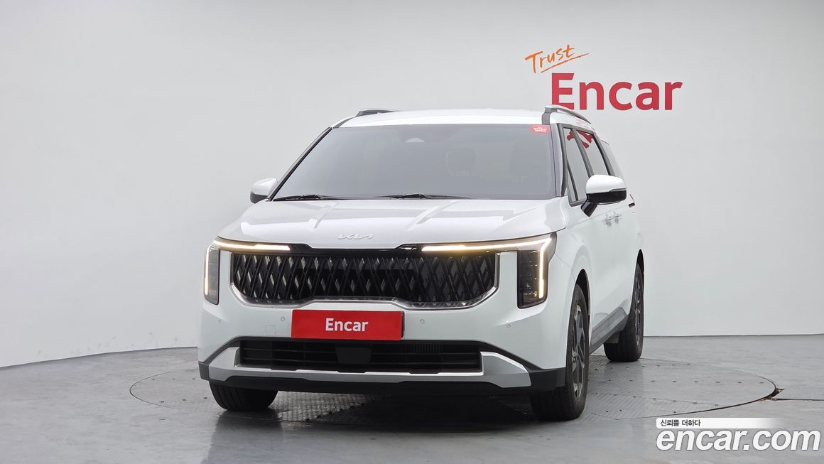 Kia Carnival 9-Seater Prestige, 2024