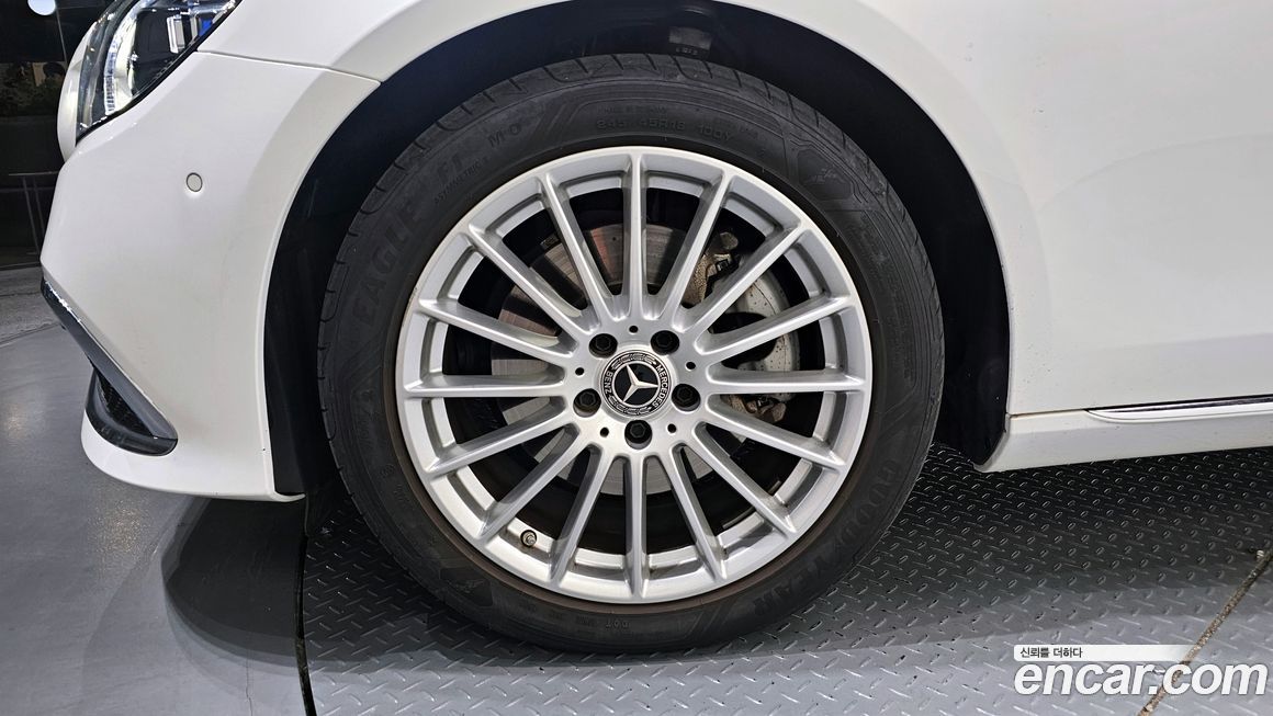 Mercedes-Benz E-Class E250 Exclusive, 2023