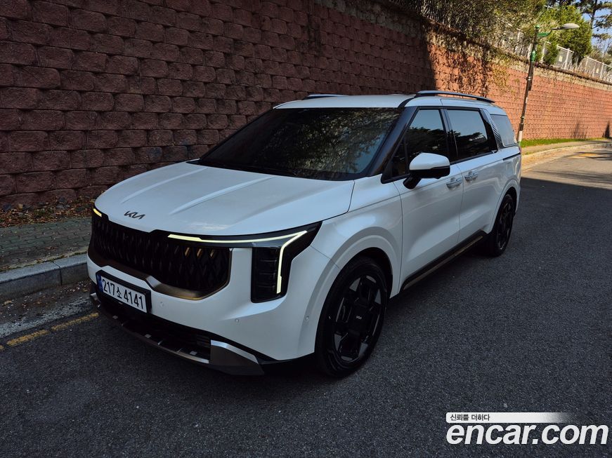 Kia Carnival 9-Seater Noblesse, 2025