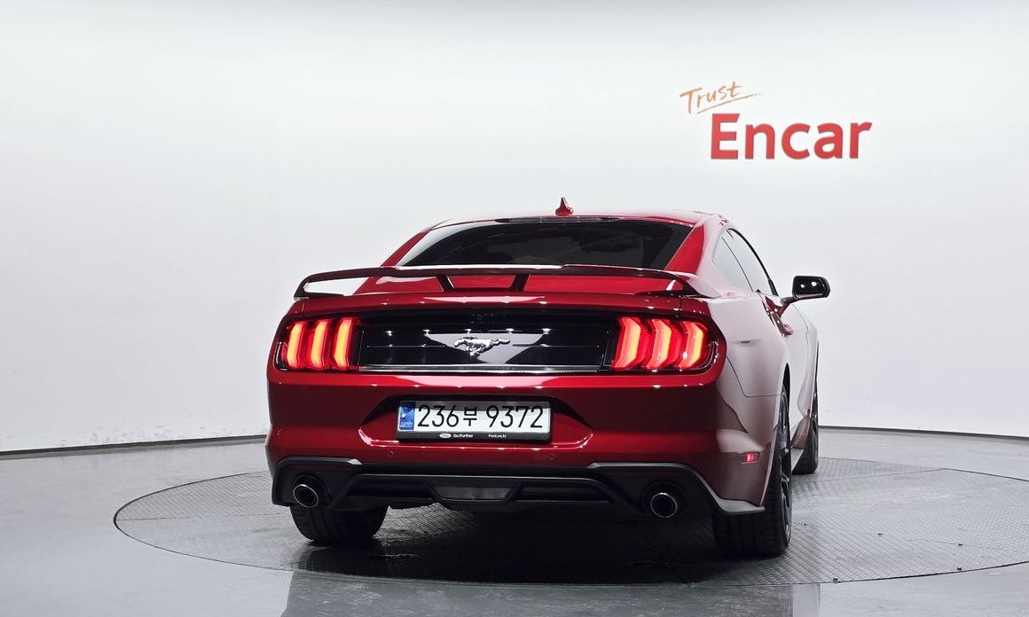 Ford Mustang Coupe, 2023