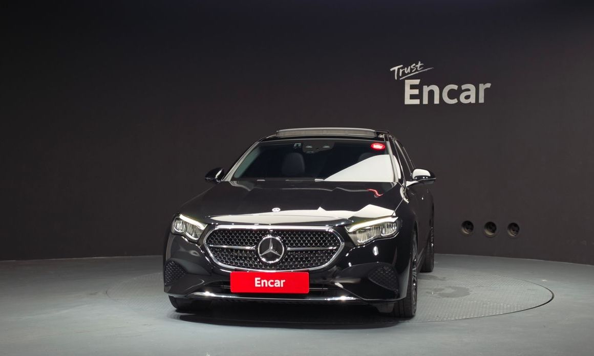 Mercedes-Benz E-Class E200 Avantgarde, 2024