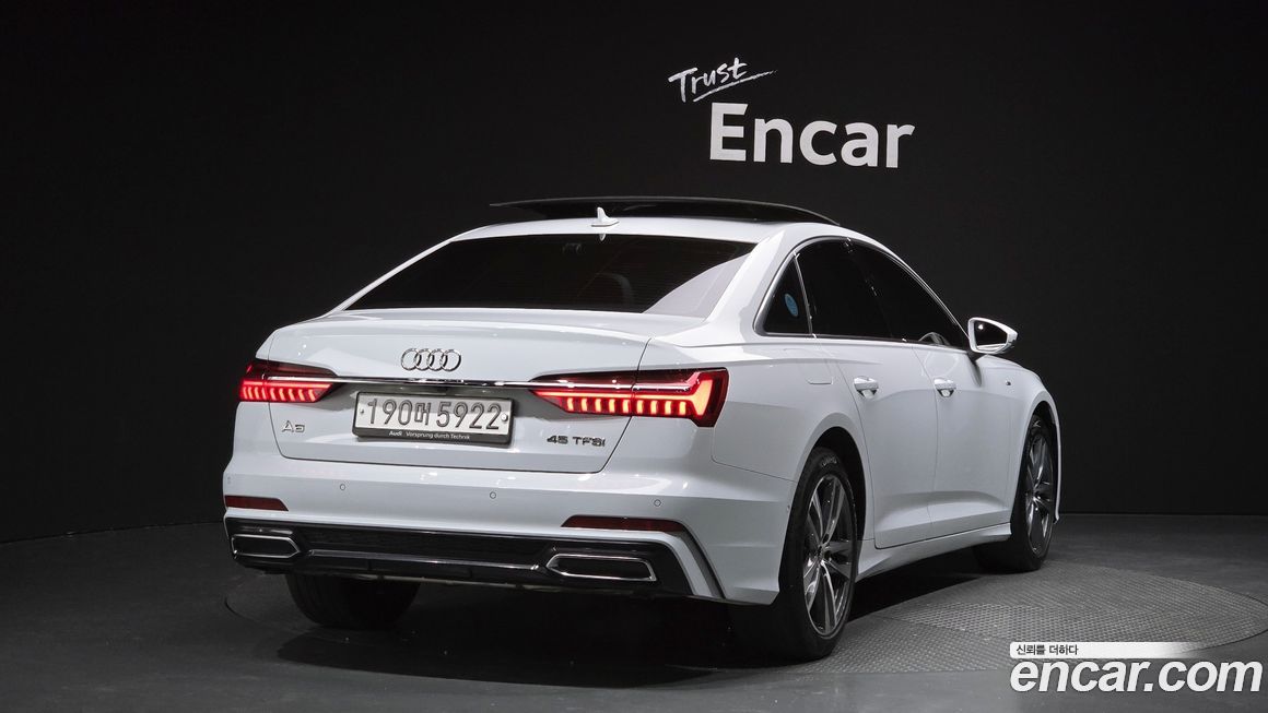 Audi A6 45 TFSI Premium, 2021