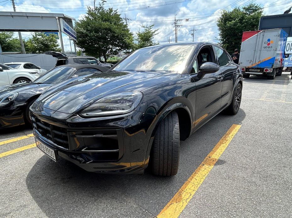 Porsche Cayenne 3.0 Coupe, 2024