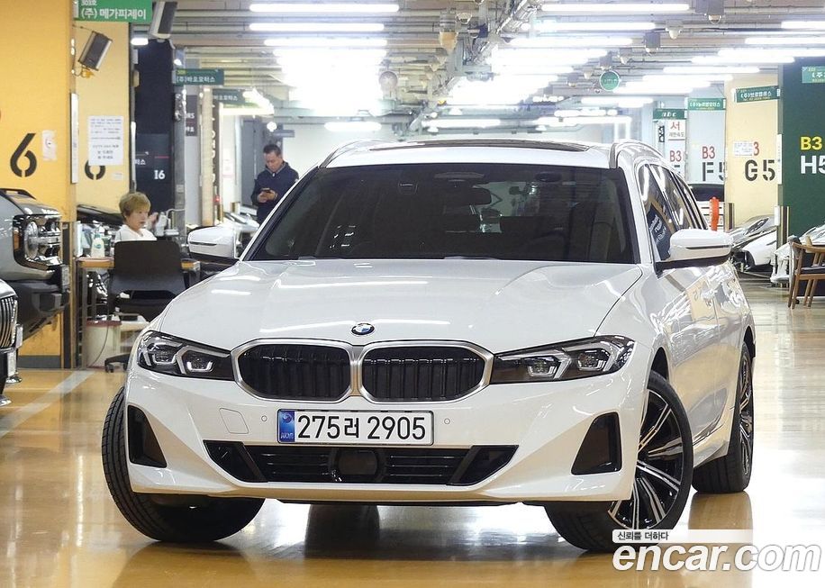 BMW 3-Series 320d Touring, 2025