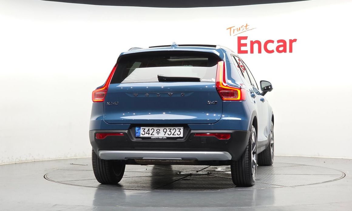 Volvo XC40 B4 Ultimate Bright, 2023