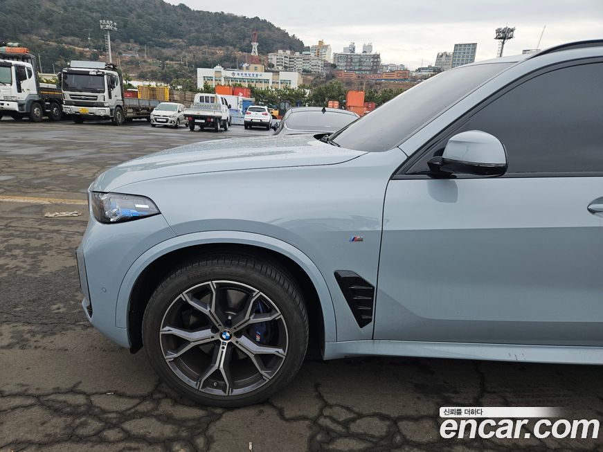 BMW X5 xDrive 30d M Sport, 2025
