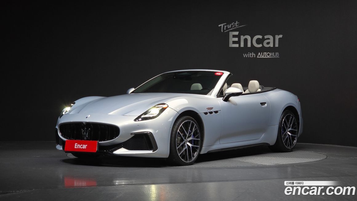 Maserati Gran Cabrio 3.0 V6 Trofeo, 2024