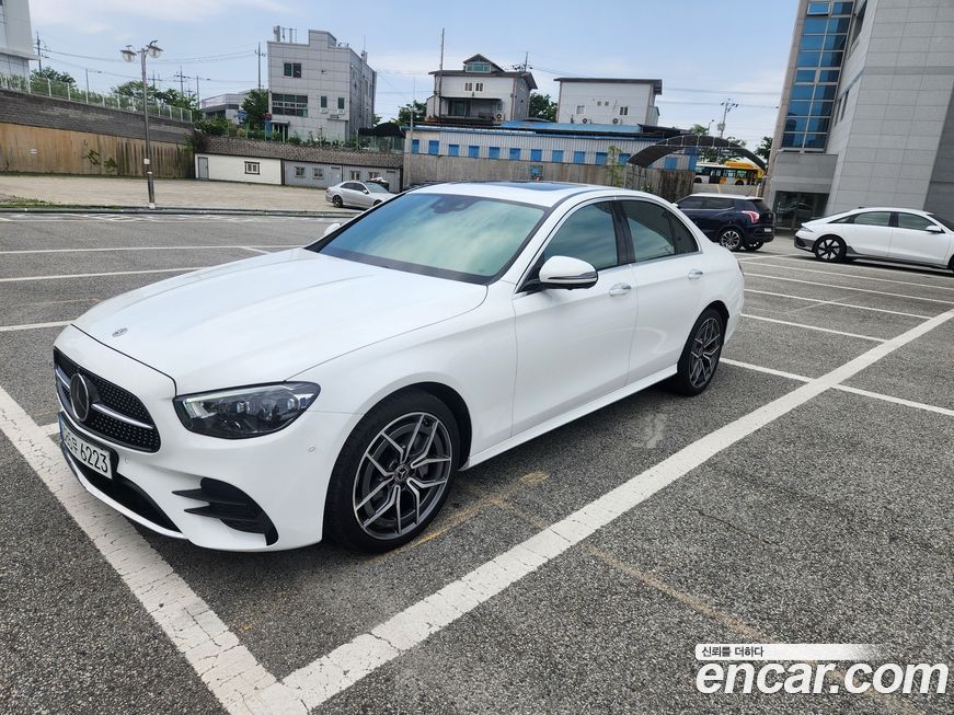 Mercedes-Benz E-Class E220d 4MATIC AMG Line, 2023