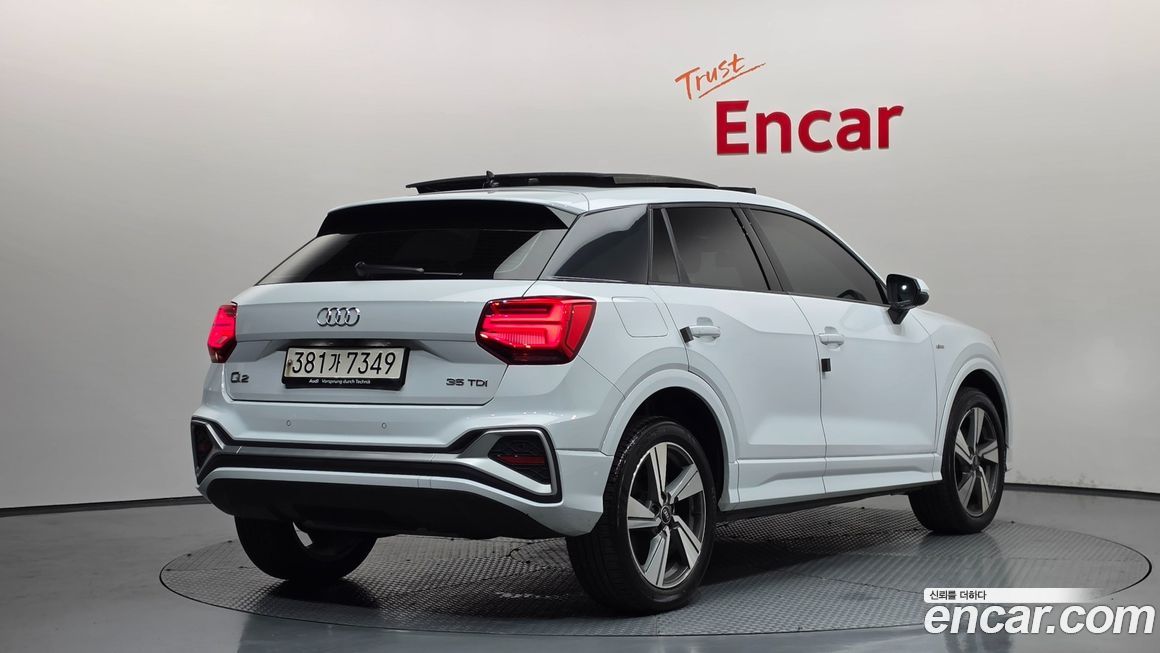 Audi Q2 35 TDI Premium, 2023