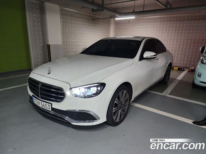 Mercedes-Benz E-Class E350 4MATIC Exclusive, 2023