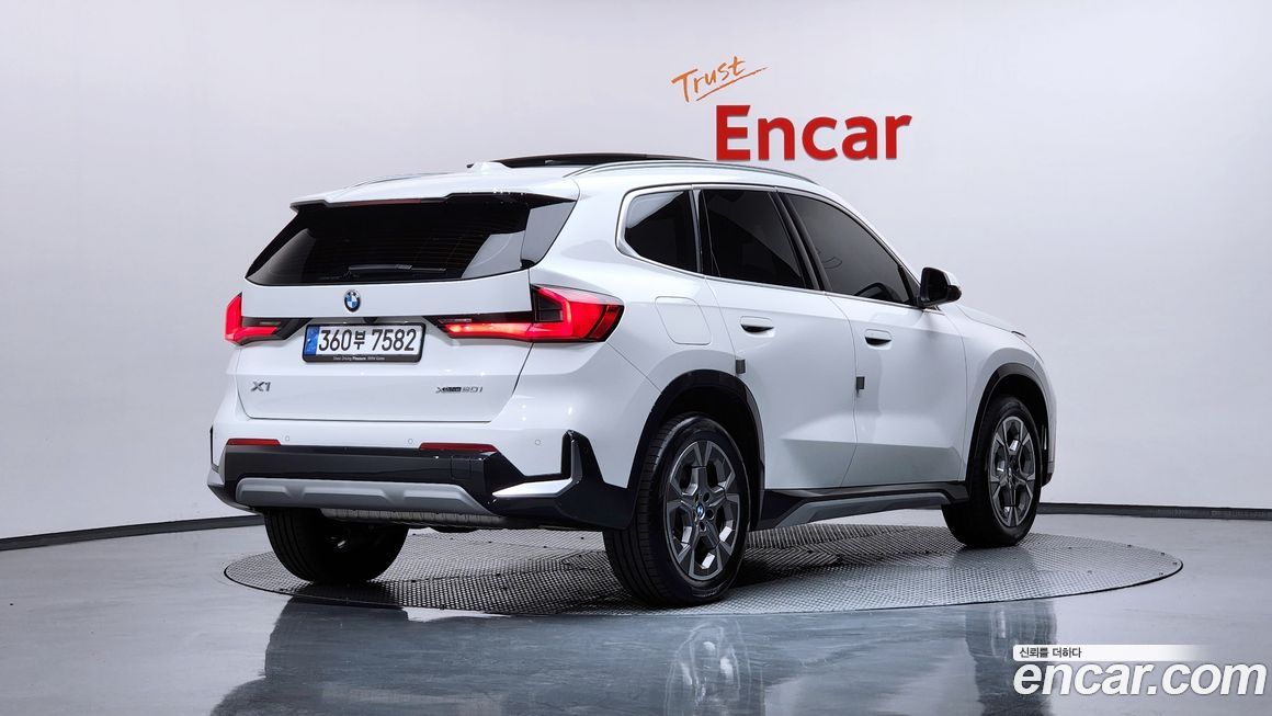 BMW X1 xDrive 20i xLine, 2025