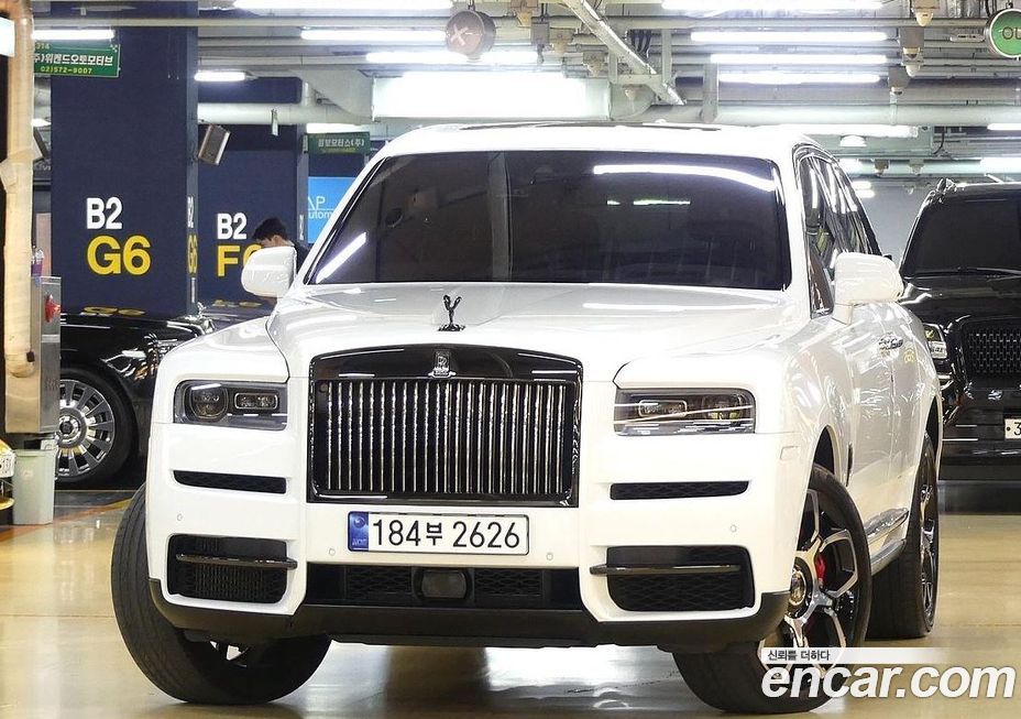 Rolls-Royce Cullinan 6.7 V12 Black Badge, 2023