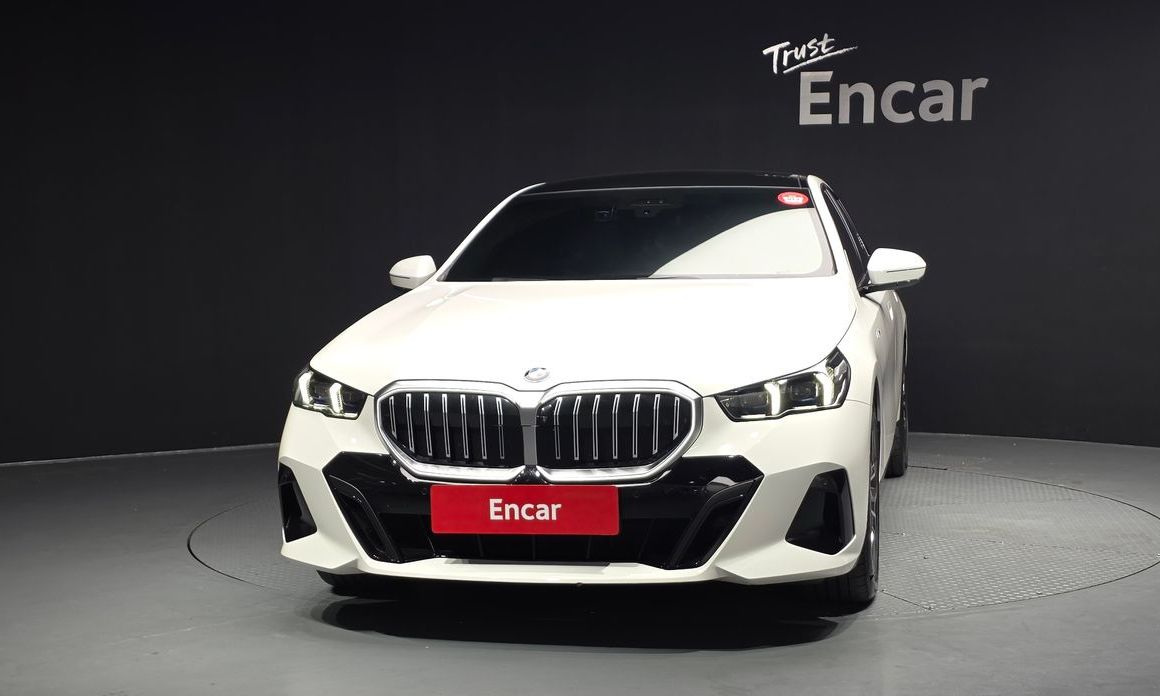BMW 5-Series 523d M Sport, 2024