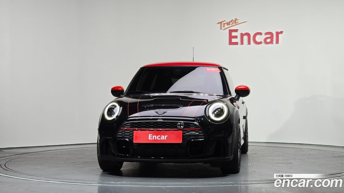 Mini Cooper JCW, 2023