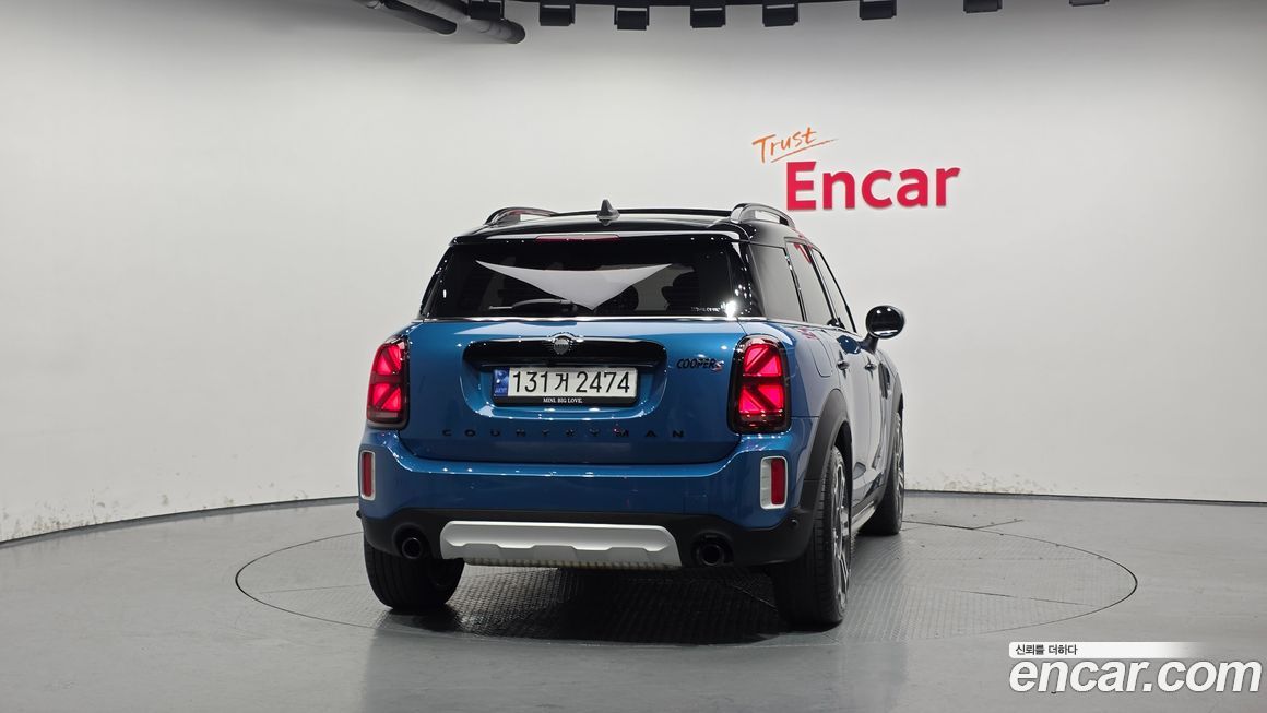 Mini Countryman ALL4 Classic Launch Pack, 2023