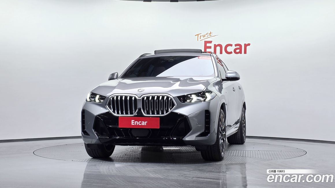BMW X6 xDrive40i M Sport, 2025
