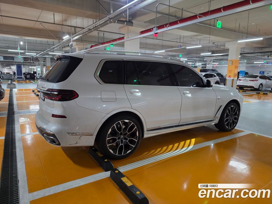 BMW X7 xDrive 40d M Sport 6STR, 2025