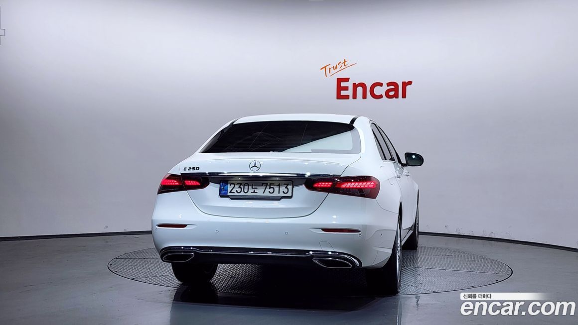 Mercedes-Benz E-Class E250 Exclusive, 2022