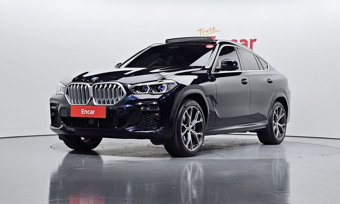 BMW X6 xDrive40i M Sport, 2022