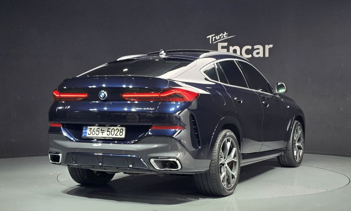 BMW X6 xDrive30d M Sport, 2022