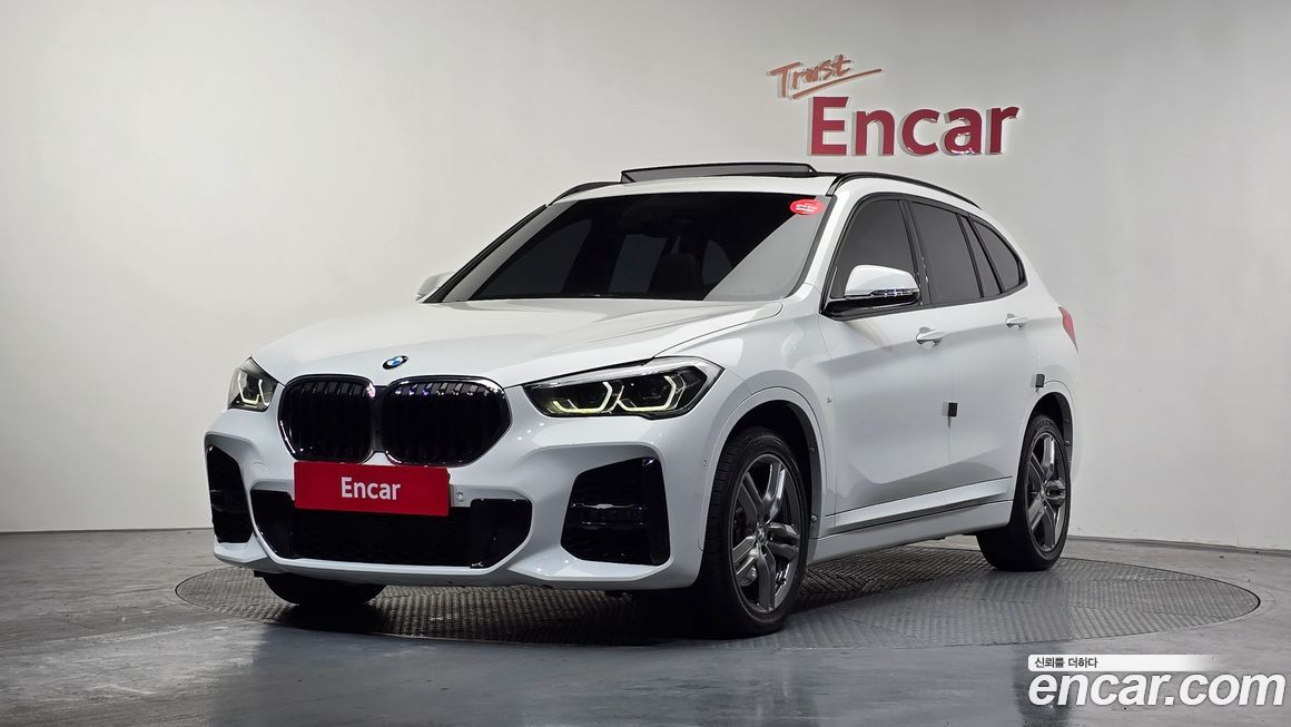 BMW X1 xDrive 20i M Sport, 2022