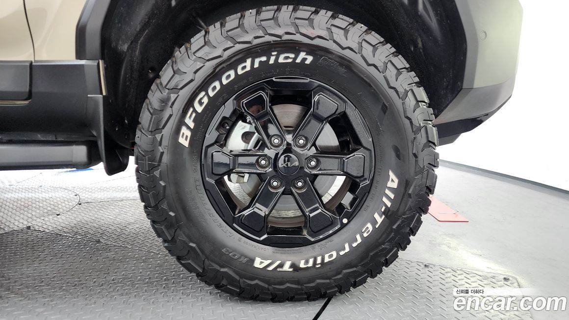 Kia Tasman 2.5T Gasoline 4WD, 2026