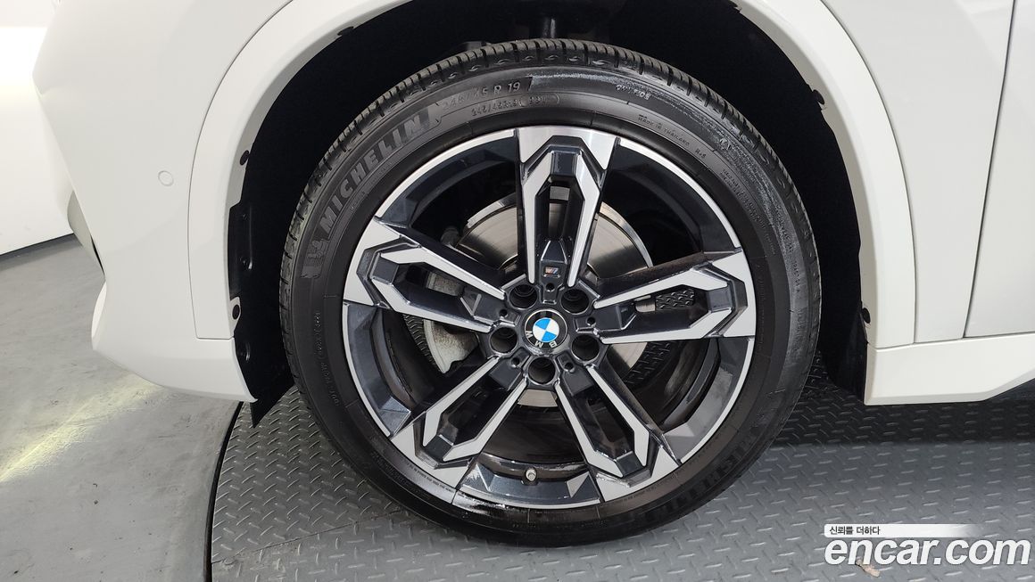 BMW X1 sDrive 20i M Sport, 2023