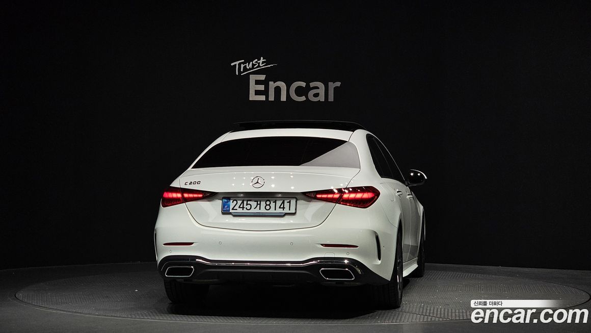 Mercedes-Benz C-Class C200 AMG Line, 2025