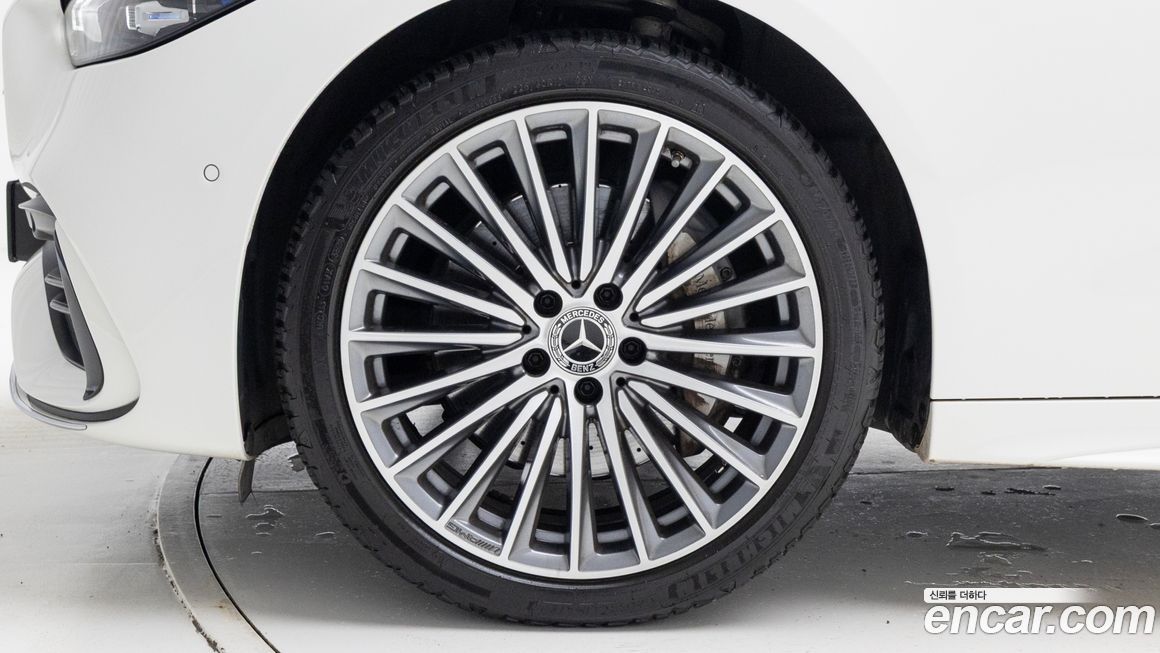 Mercedes-Benz C-Class C300 AMG Line, 2022