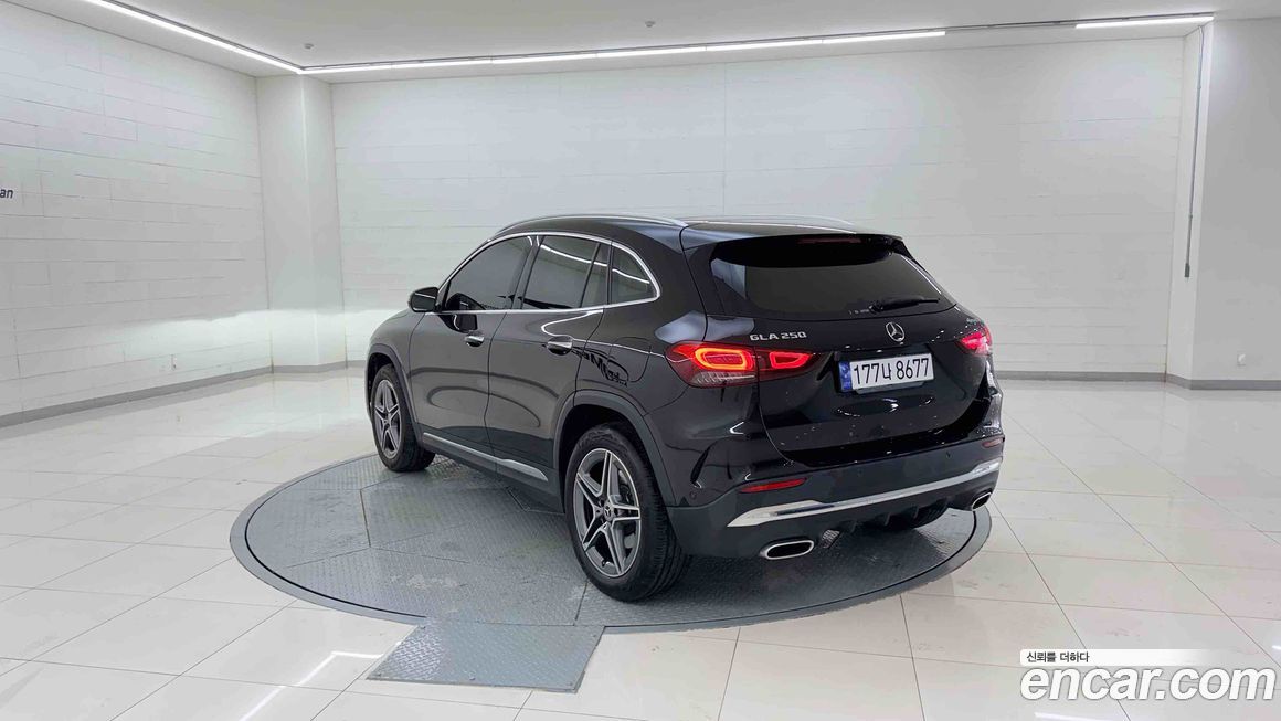 Mercedes-Benz GLA-Class GLA250 4MATIC, 2023