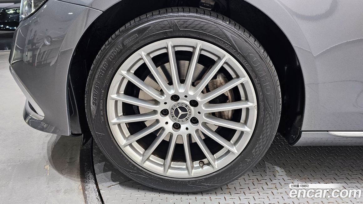 Mercedes-Benz E-Class E250 Exclusive, 2022