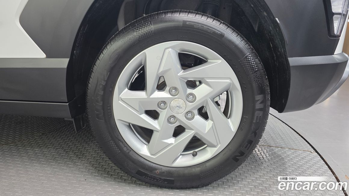 Hyundai Kona Gasoline 2.0 2WD, 2023
