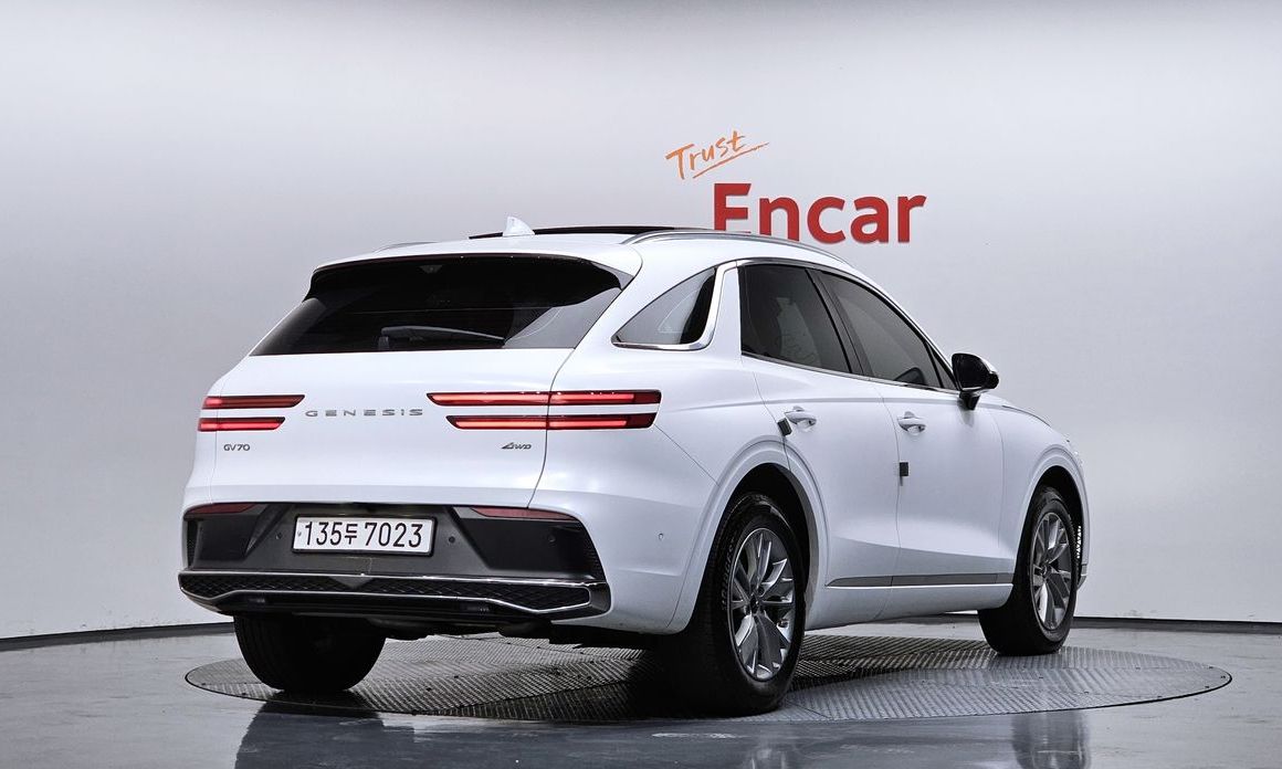 Genesis GV70 2.5T Gasoline AWD, 2025