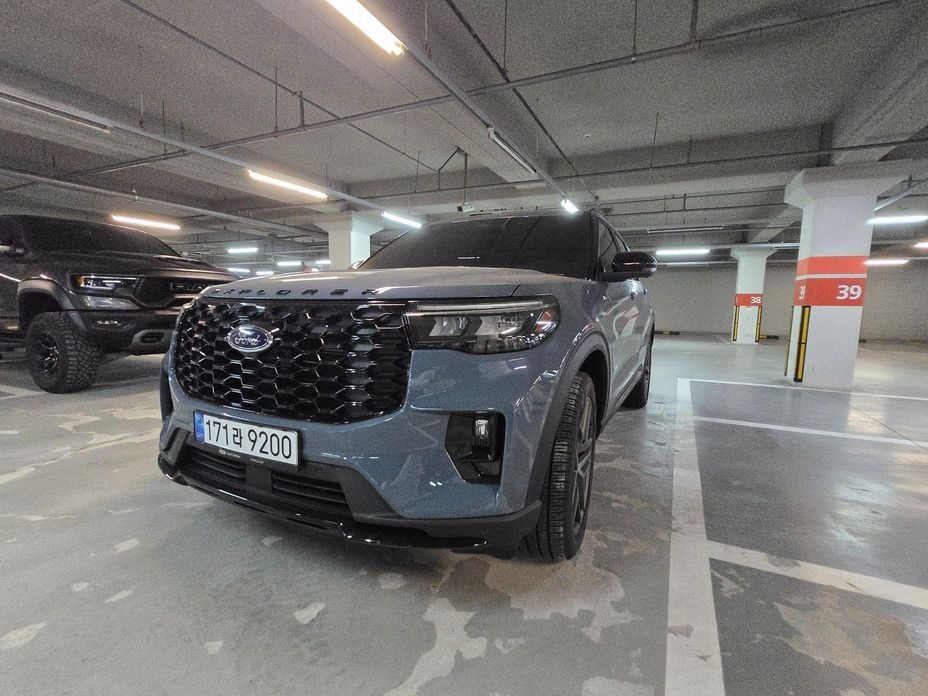 Ford Explorer 2.3 ST-Line 4WD, 2025