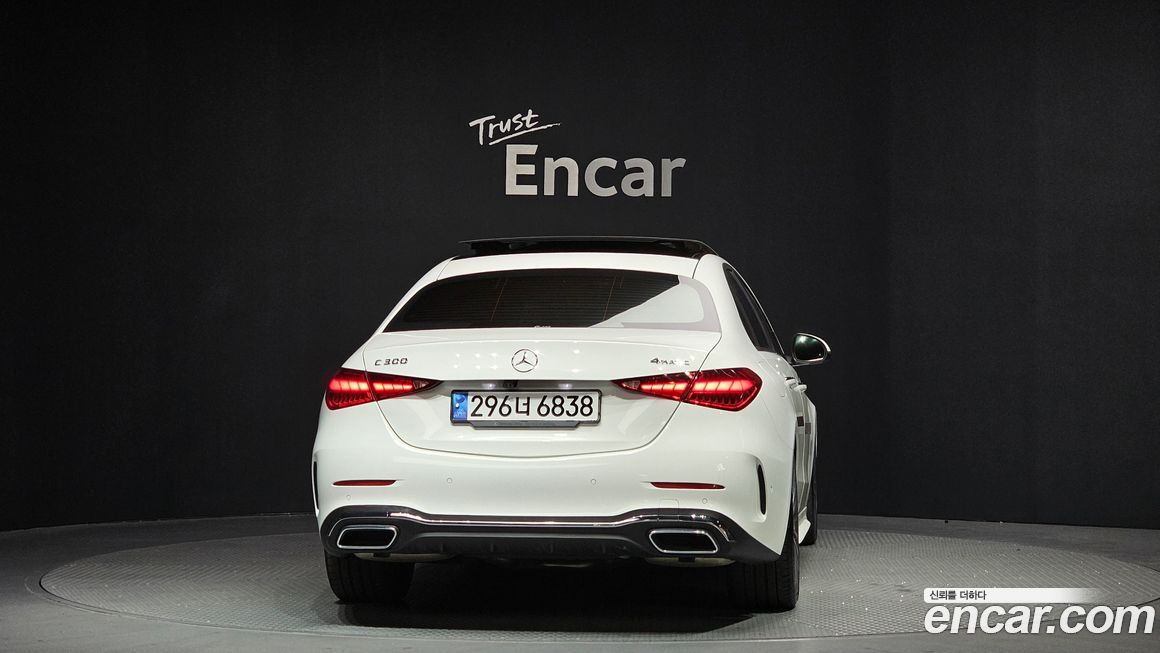 Mercedes-Benz C-Class C300 4MATIC AMG Line, 2023
