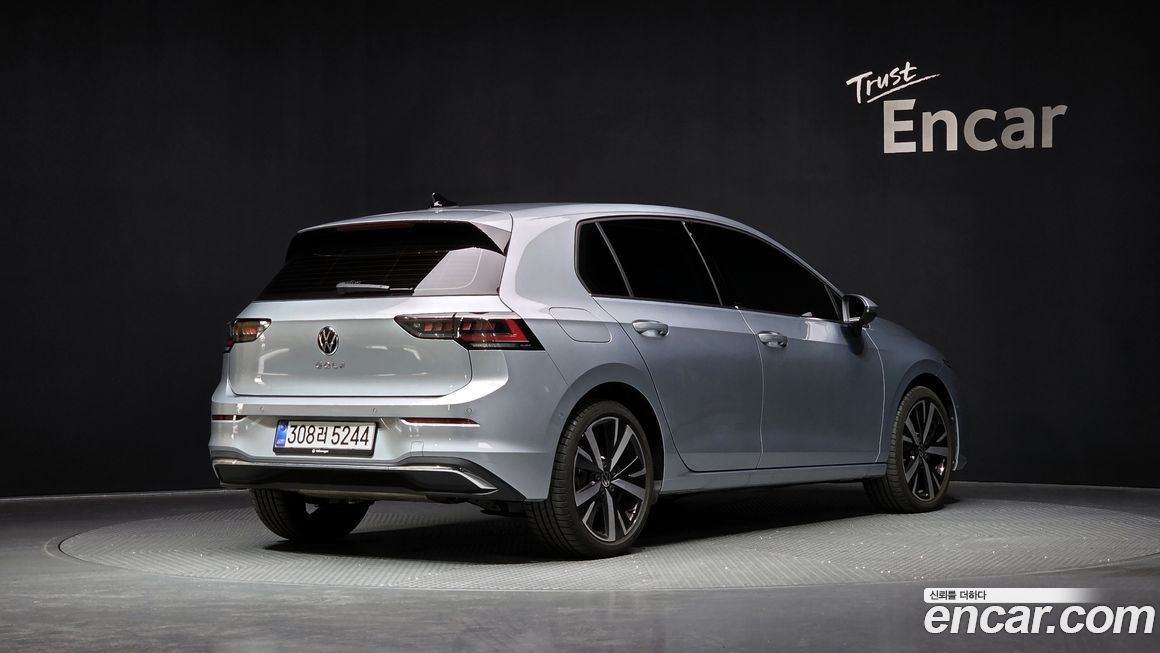 Volkswagen Golf 2.0 TDI Prestige, 2025