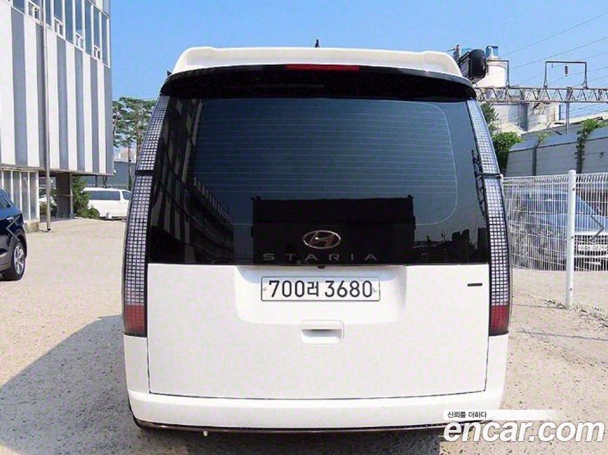 Hyundai Staria 4WD Camper, 2023