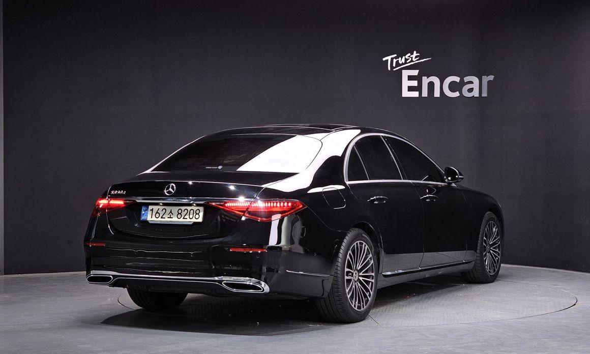 Mercedes-Benz S-Class S350 d, 2022