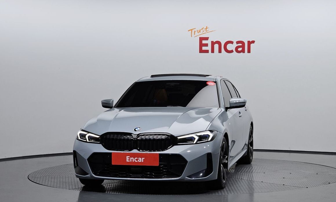 BMW 3-Series 320i M Sport, 2024