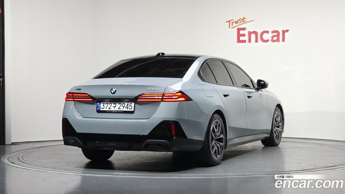 BMW 5-Series 523d xDrive M Sport, 2024