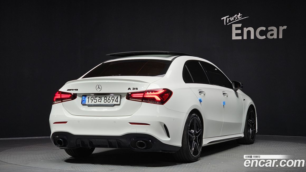 Mercedes-Benz A-Class AMG A35 4MATIC Sedan, 2022