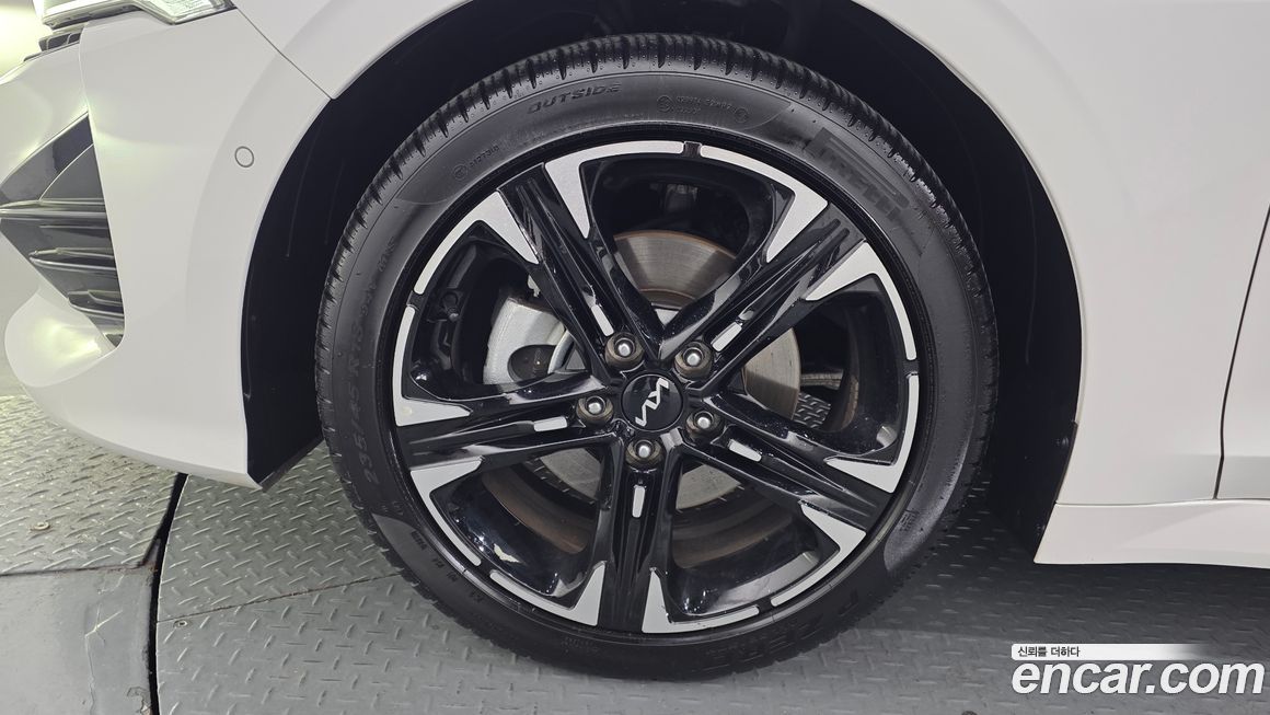Kia K5 2.0, 2023