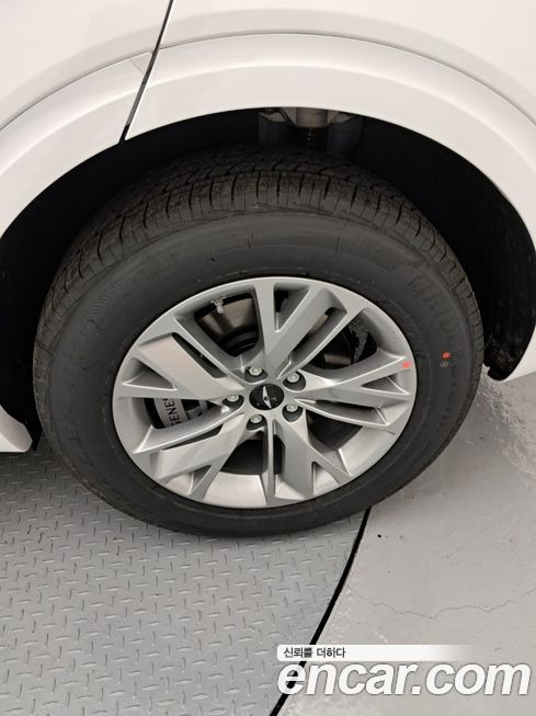 Genesis GV70 2.5T Gasoline 2WD, 2026