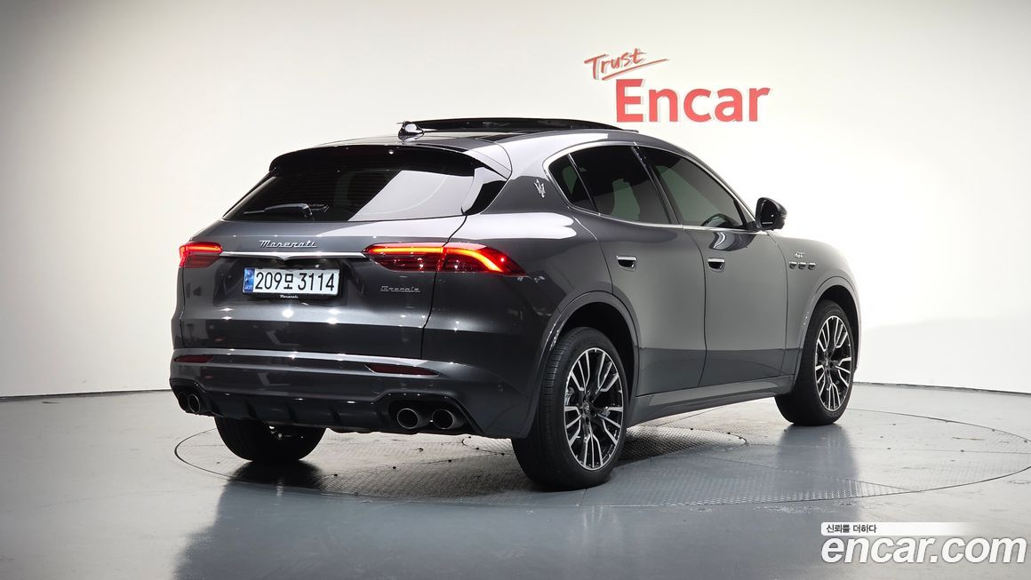 Maserati Grecale 2.0 AWD GT Type P, 2023